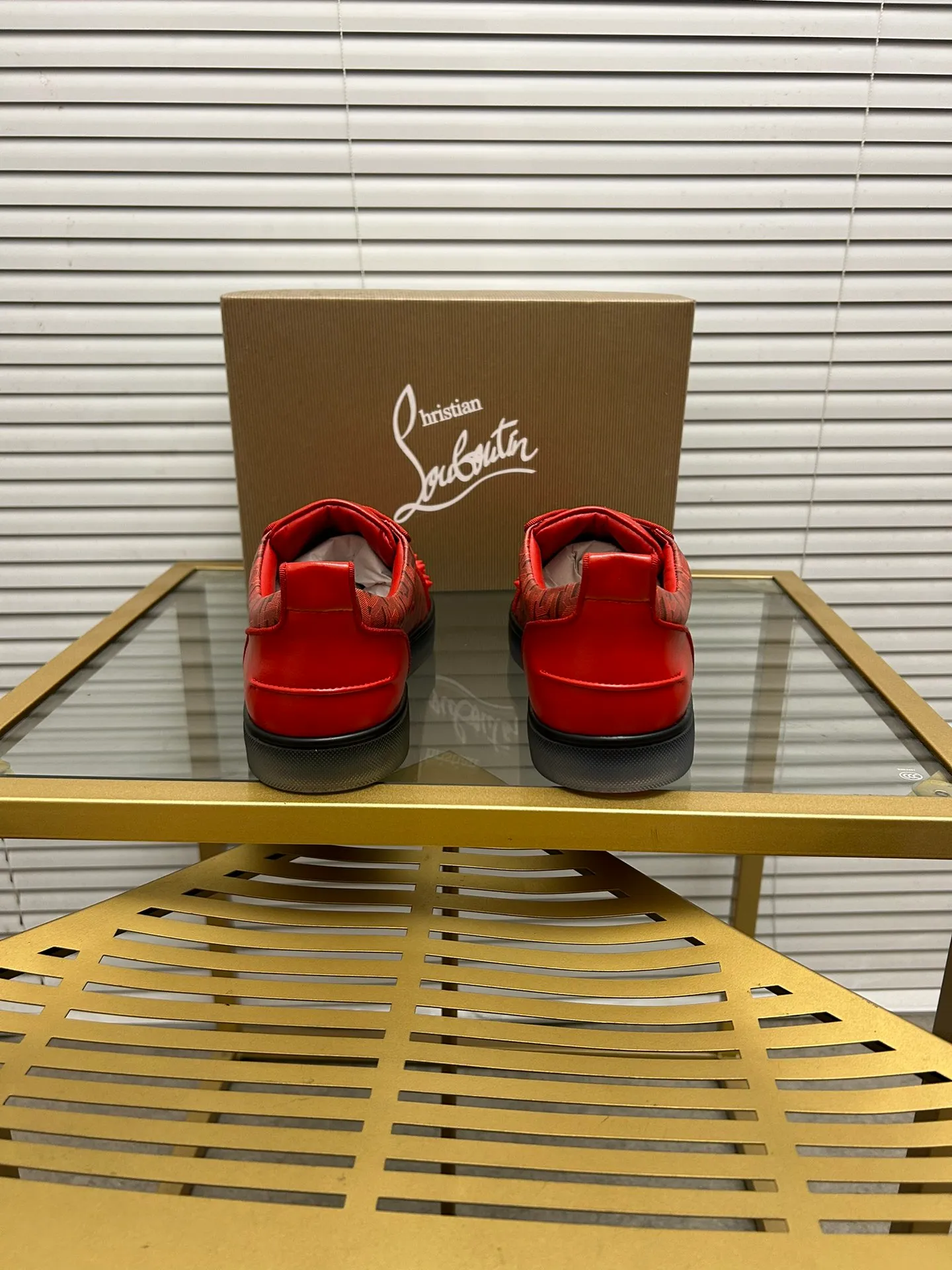 (Customized model) Ex-factory price is 500. christian louboutin (CL red sole shoes) counter series, casual sneakers for couples 📢 📢 📢 Exclusive hot style release 🎈🎈💪 Movable latex feet 👻 Finished outsole line [Proud] 😝Female 35-40# Male 38#-46, global supply😝 [Top version]: Original imported genuine leather upper, top original leather lining, original molded TPU outsole, original 1:1 detail processing, original shoe last,